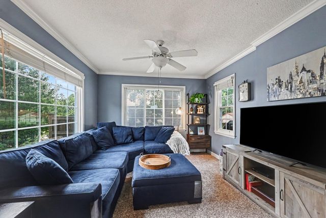 1820 Montreal Avenue, Saint Paul, MN 55116