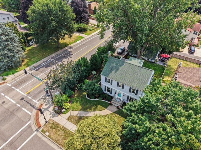 1820 Montreal Avenue, Saint Paul, MN 55116