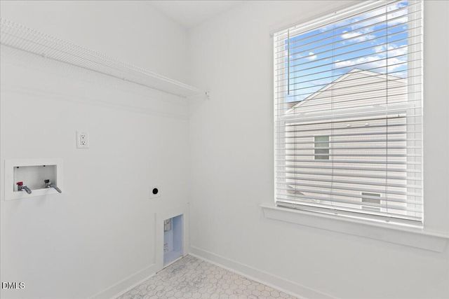 105 S Mule Way, Benson, NC 27504