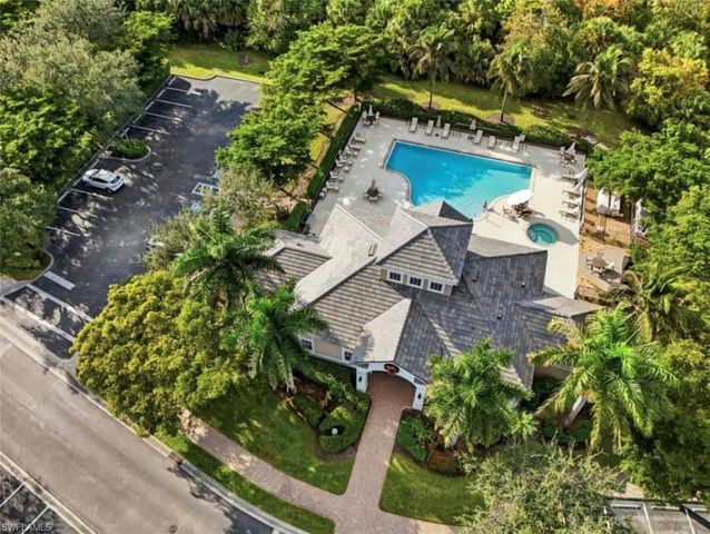 7842 Hawthorne DR # 1703, Naples, FL 34113
