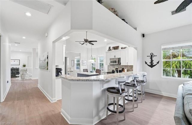 7842 Hawthorne DR # 1703, Naples, FL 34113