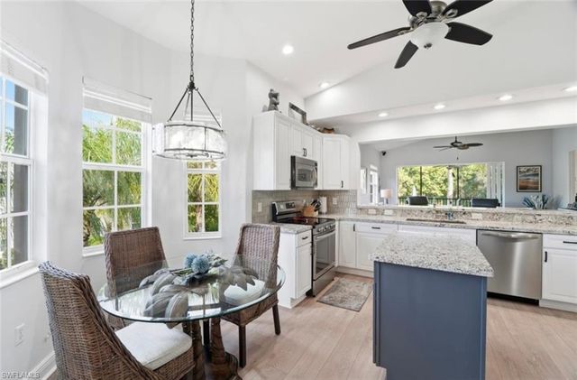 7842 Hawthorne DR # 1703, Naples, FL 34113