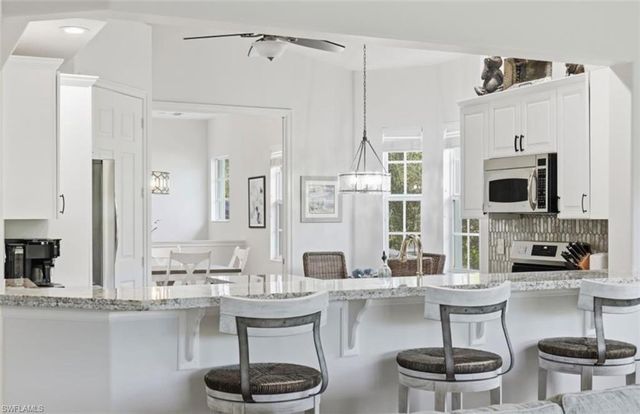 7842 Hawthorne DR # 1703, Naples, FL 34113