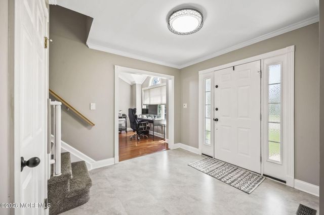 27 Diamond Lane, Howell, NJ 07731