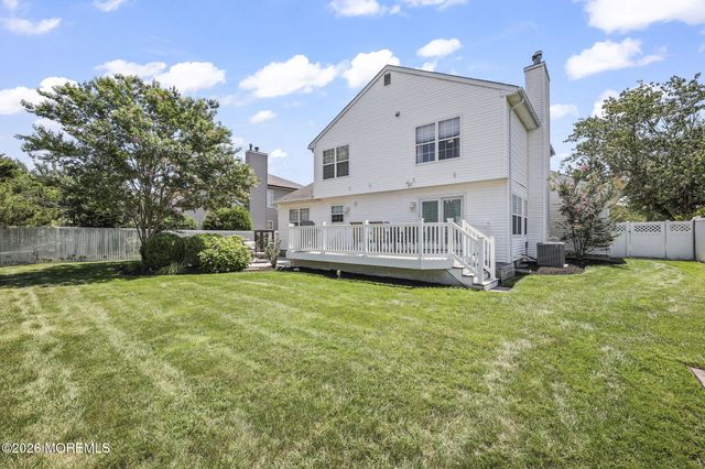 27 Diamond Lane, Howell, NJ 07731