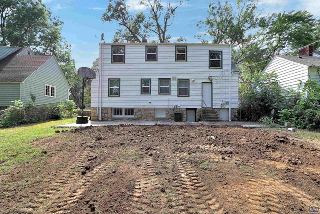 2428 SE Kentucky AVE, Topeka, KS 66605