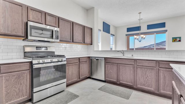 4091 Red River Road SW, Los Lunas, NM 87031