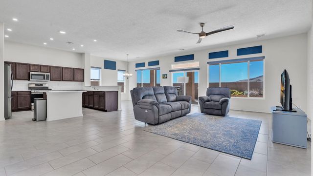 4091 Red River Road SW, Los Lunas, NM 87031