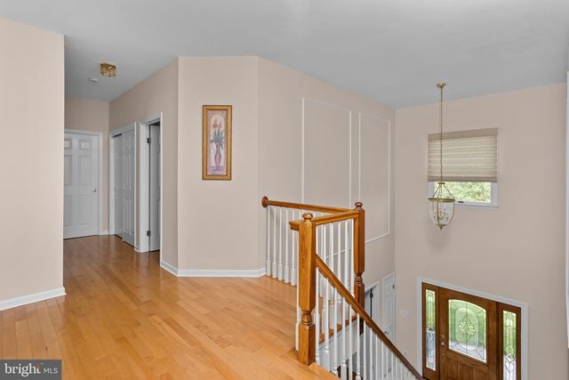 17 CLAYTON DR, Millstone Township, NJ 08510