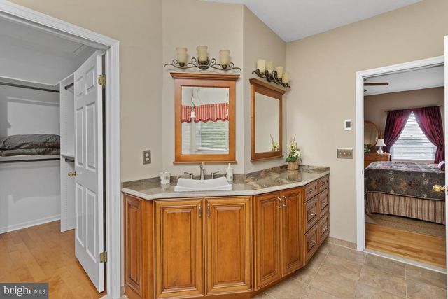 17 CLAYTON DR, Millstone Township, NJ 08510