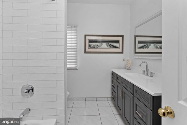 17 CLAYTON DR, Millstone Township, NJ 08510