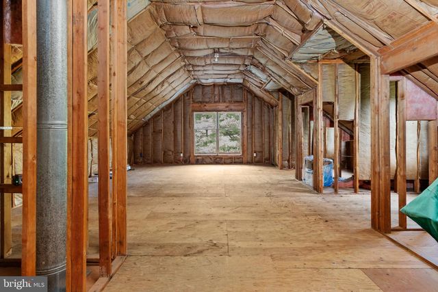 17 CLAYTON DR, Millstone Township, NJ 08510