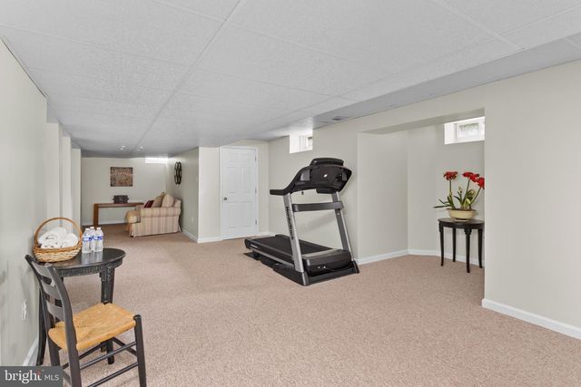 17 CLAYTON DR, Millstone Township, NJ 08510