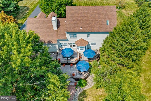 17 CLAYTON DR, Millstone Township, NJ 08510