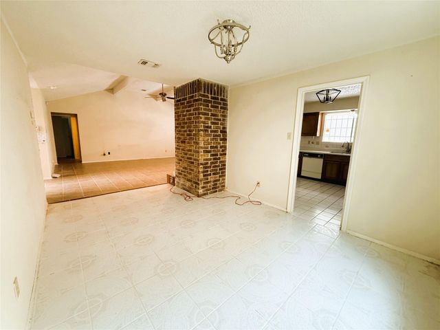 12503 Tambourine Drive, Houston, TX 77477