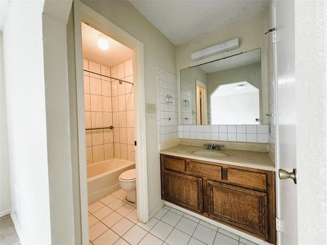 12503 Tambourine Drive, Houston, TX 77477