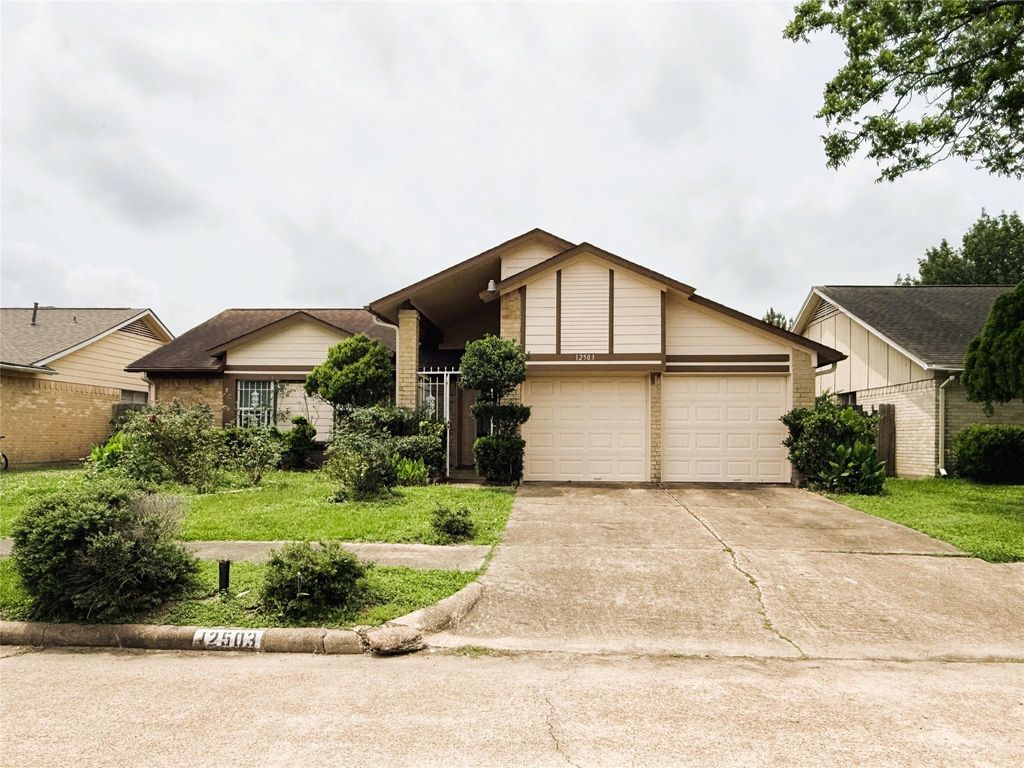 12503 Tambourine Drive, Houston, TX 77477