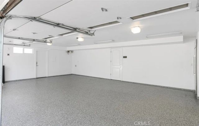 21 Lochmoor, Newport Beach, CA 92660