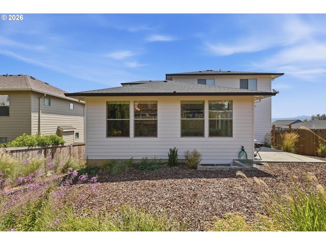 3779 Sw MCKINLEY St, Gresham, OR 97080