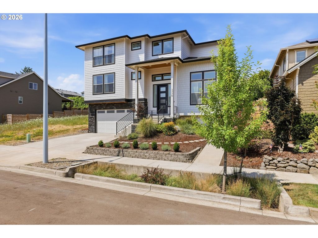 3779 Sw MCKINLEY St, Gresham, OR 97080
