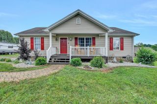 75 Estate DR, Glade Hill, VA 24092