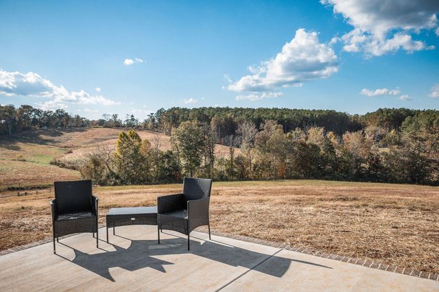 1656 Dibrell Lucky Road, Mcminnville, TN 37110