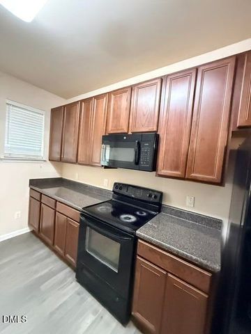 806 Carpenter Glenn Drive, Cary, NC 27519