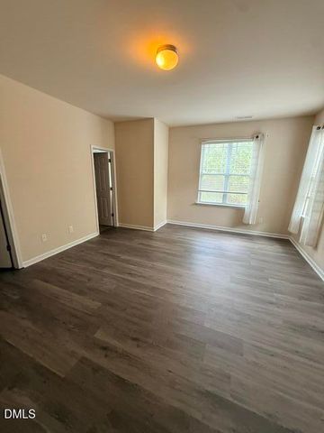 806 Carpenter Glenn Drive, Cary, NC 27519