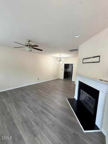 806 Carpenter Glenn Drive, Cary, NC 27519