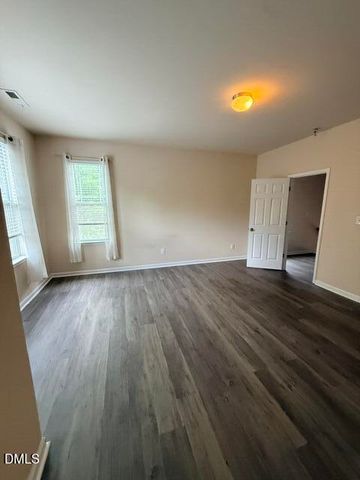 806 Carpenter Glenn Drive, Cary, NC 27519