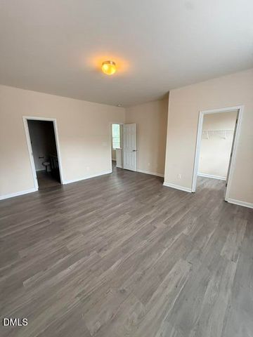 806 Carpenter Glenn Drive, Cary, NC 27519