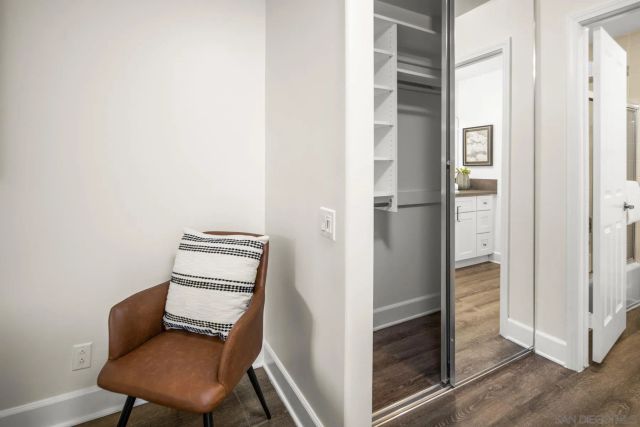 8581 Villa La Jolla Dr N, La Jolla, CA 92037