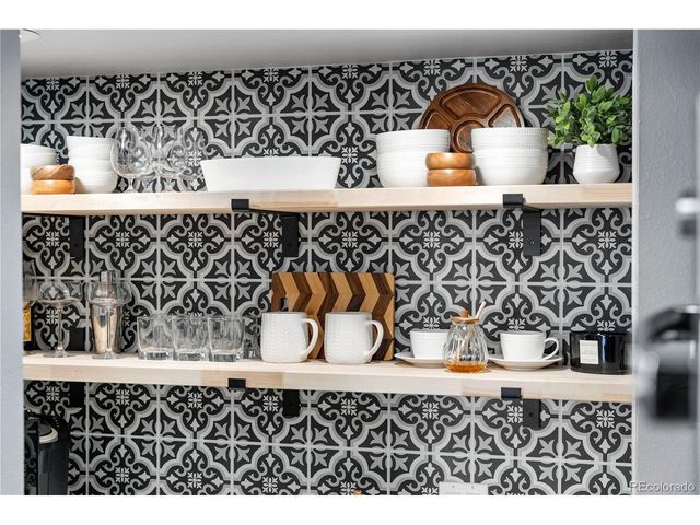 1625 Larimer St 1601, Denver, CO 80202