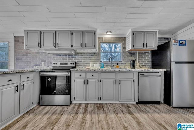 96 HUETTE ESTES ROAD, Jasper, AL 35504