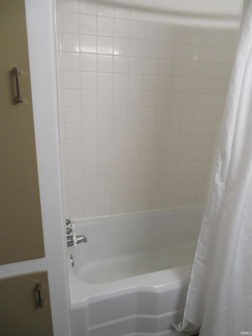 1205 Hickory Street, Goshen, IN 46526