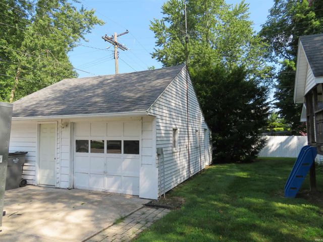 1205 Hickory Street, Goshen, IN 46526