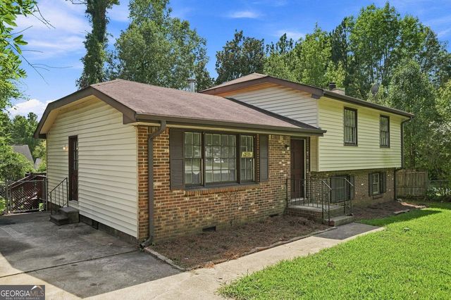 8423 Magnolia Drive, Jonesboro, GA 30238
