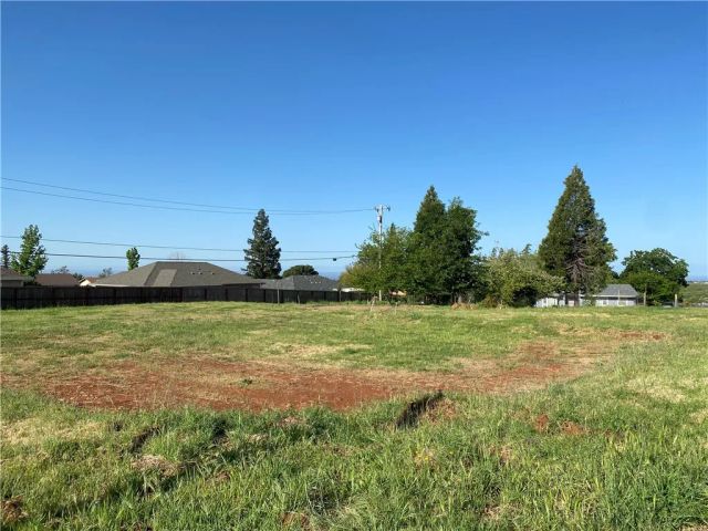 72 Seaman, Paradise, CA 95969