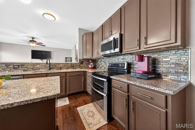 301 America Street, Wentzville, MO 63385