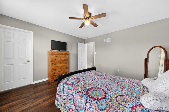 301 America Street, Wentzville, MO 63385