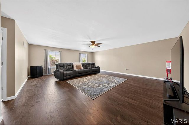 301 America Street, Wentzville, MO 63385