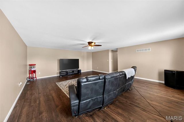 301 America Street, Wentzville, MO 63385