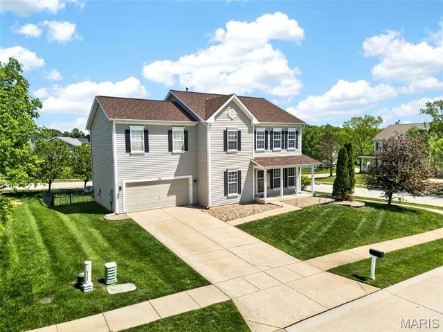 301 America Street, Wentzville, MO 63385