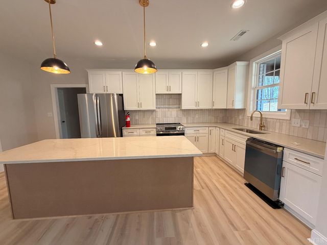 9 Live Oak Court, Forest, VA 24551