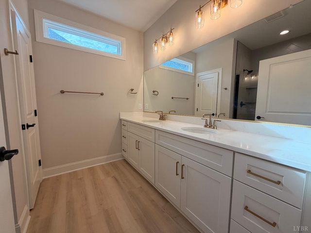 9 Live Oak Court, Forest, VA 24551