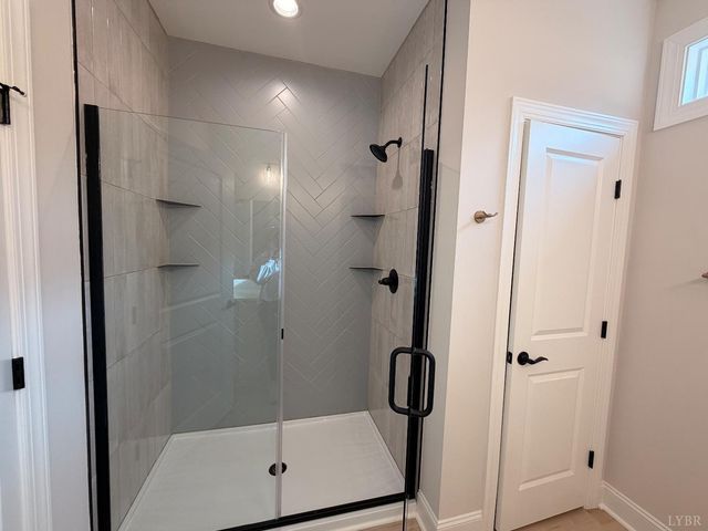 9 Live Oak Court, Forest, VA 24551