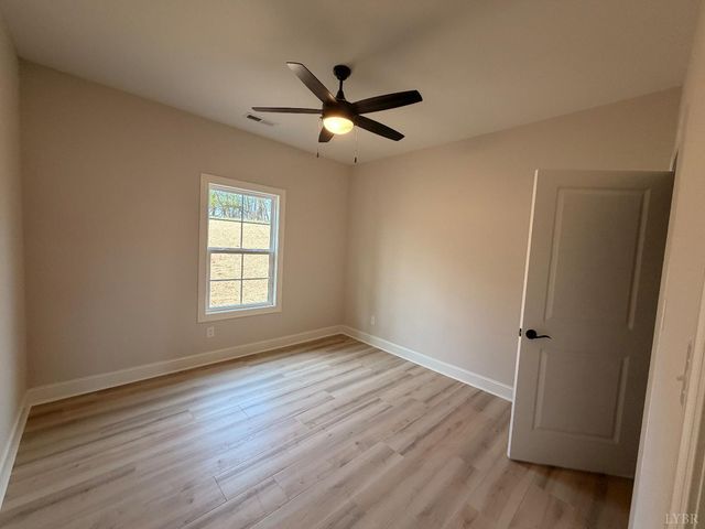 9 Live Oak Court, Forest, VA 24551