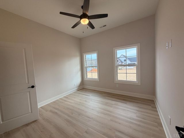 9 Live Oak Court, Forest, VA 24551