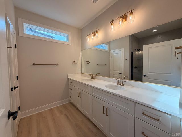 9 Live Oak Court, Forest, VA 24551