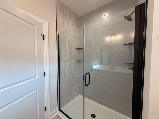 9 Live Oak Court, Forest, VA 24551